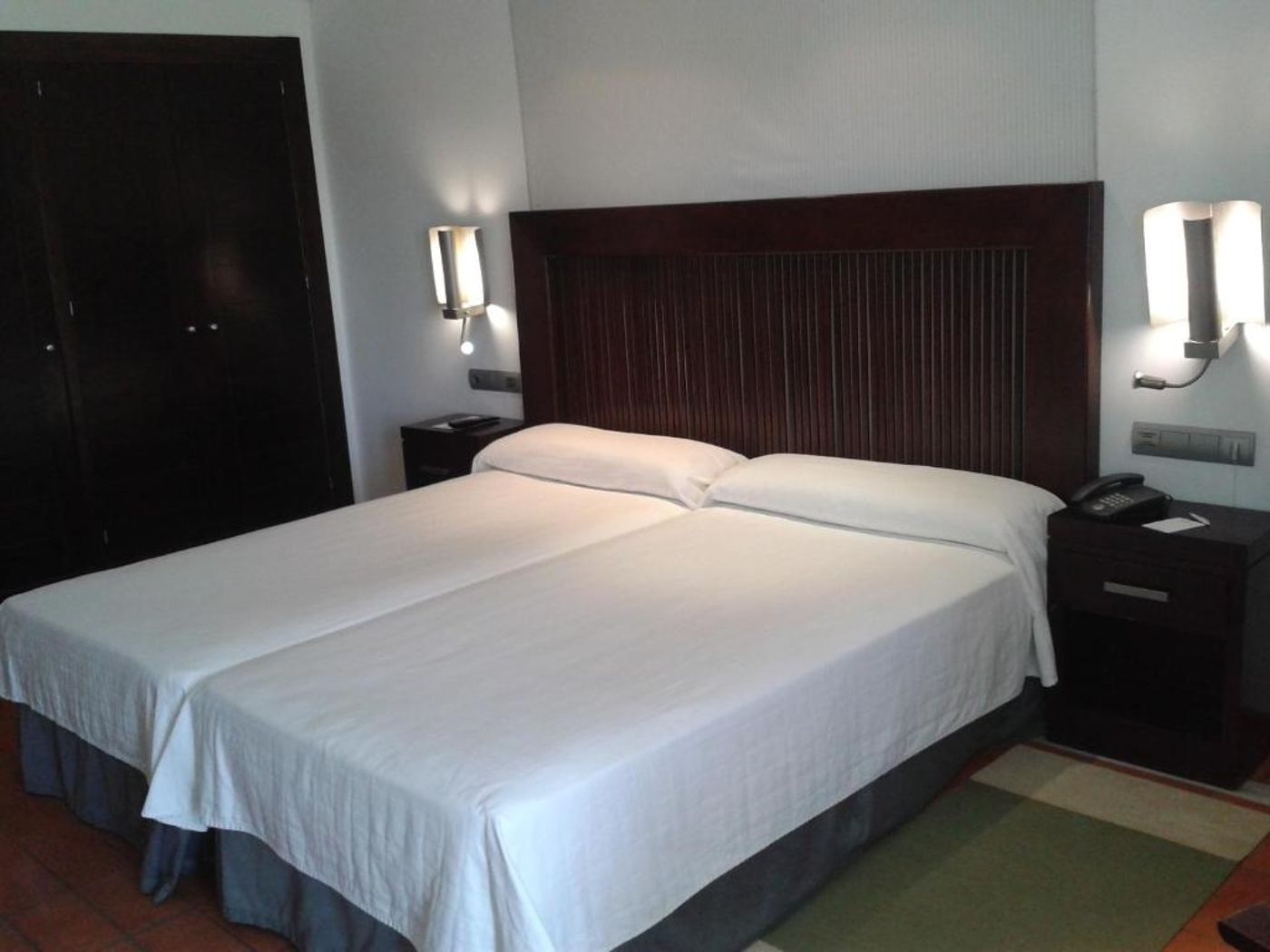 Parador-De-Malaga-Golf-Room-35