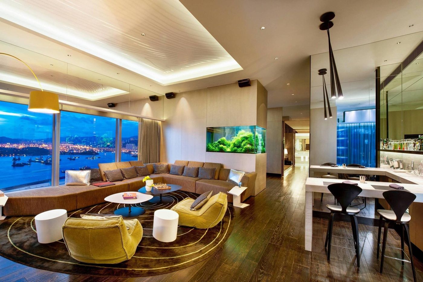 W-Hong-Kong-Room-8
