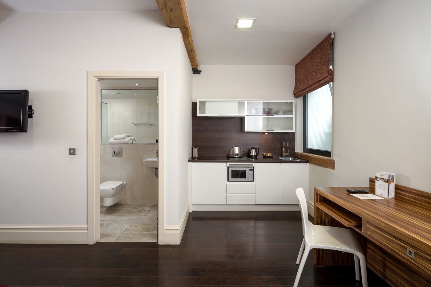 Roomzzz Manchester-United Kingdom-MANCHESTER-Room-5