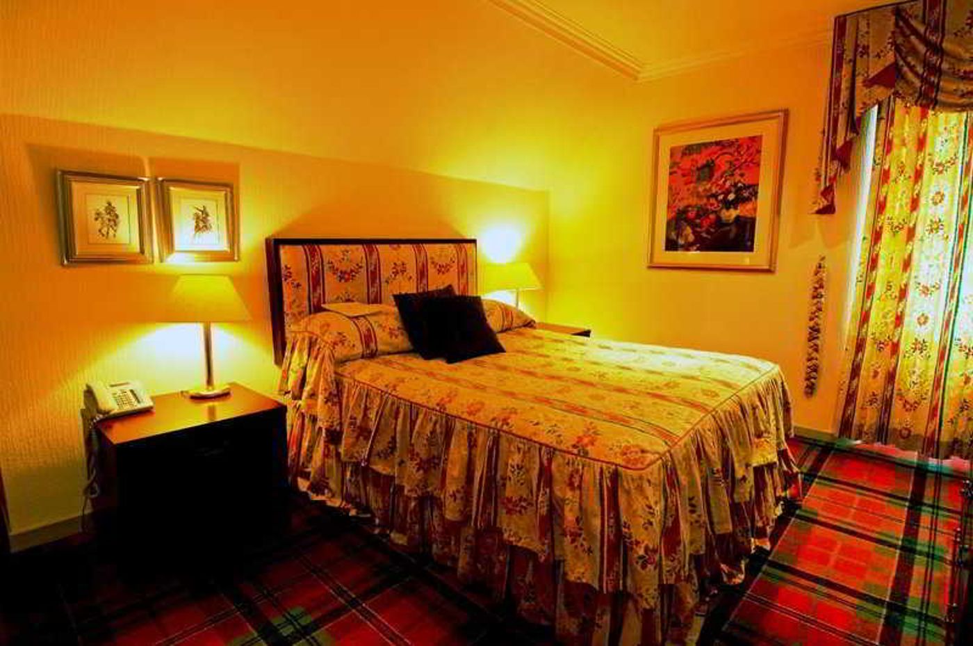 Kirkhouse Inn-United Kingdom-STRATHBLANE-Room-9