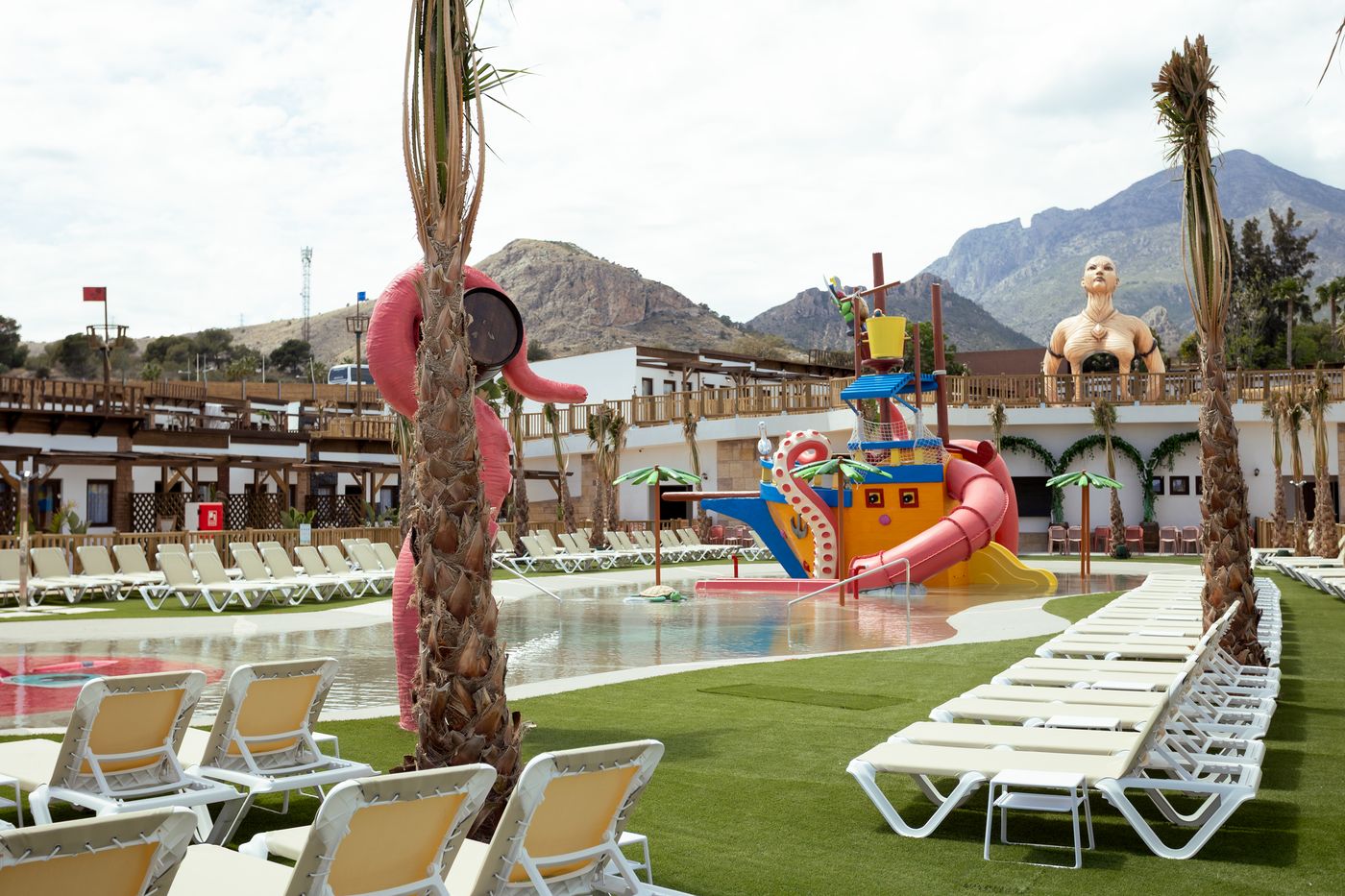 16.06.25 Magic Pirates Island Resort