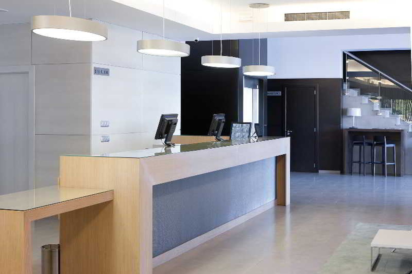 Mercure-Algeciras-Lobby-36