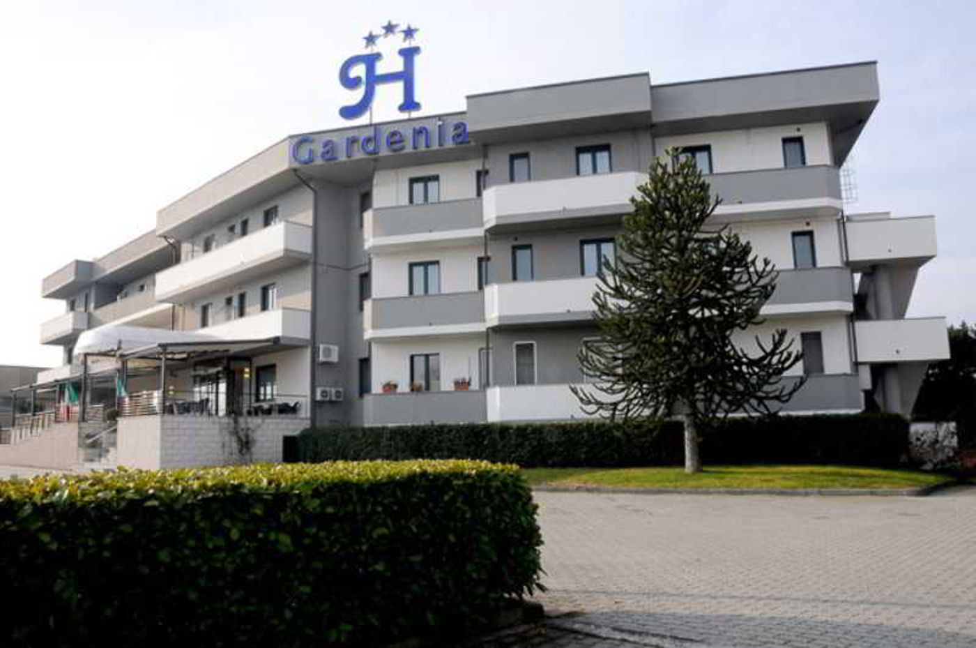 Hotel Gardenia - Italy - ROMANO CANAVESE (TO) - General view - 1