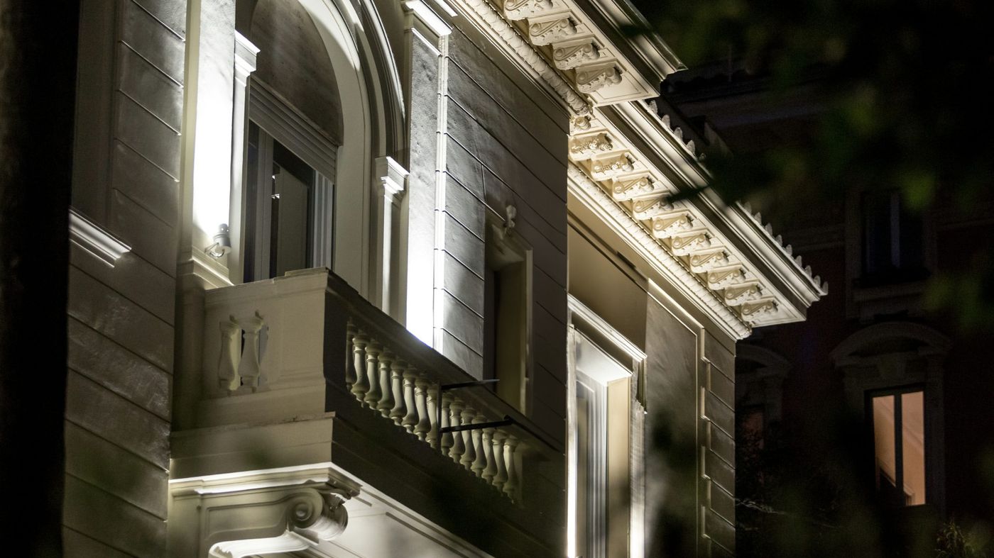 The-H-All-Tailor-Suite-Roma-General-view-12