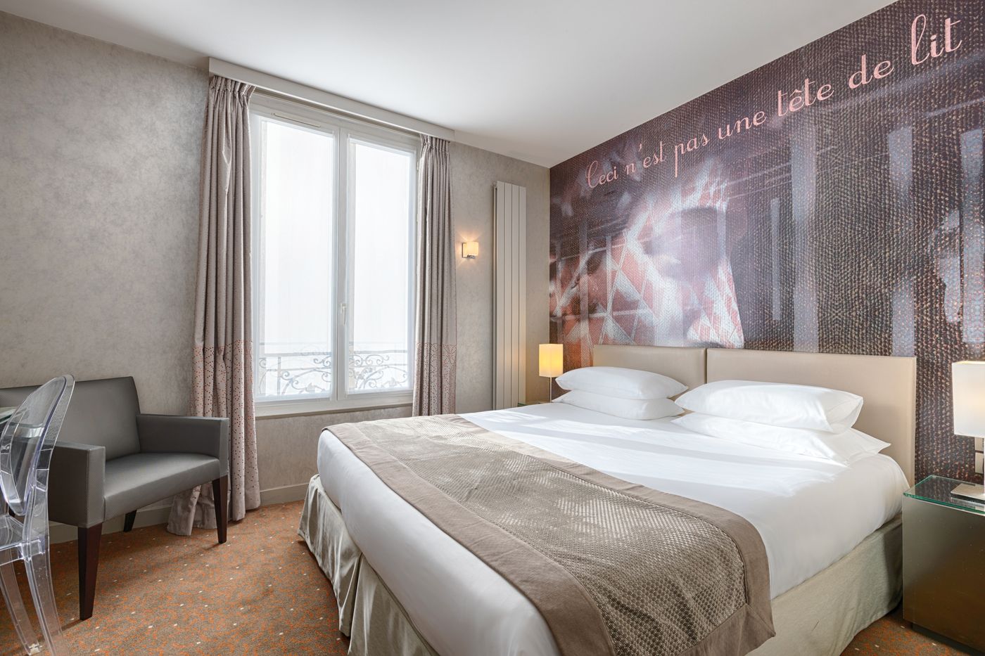 Hotel-A-la-Villa-des-Artistes-Room-10