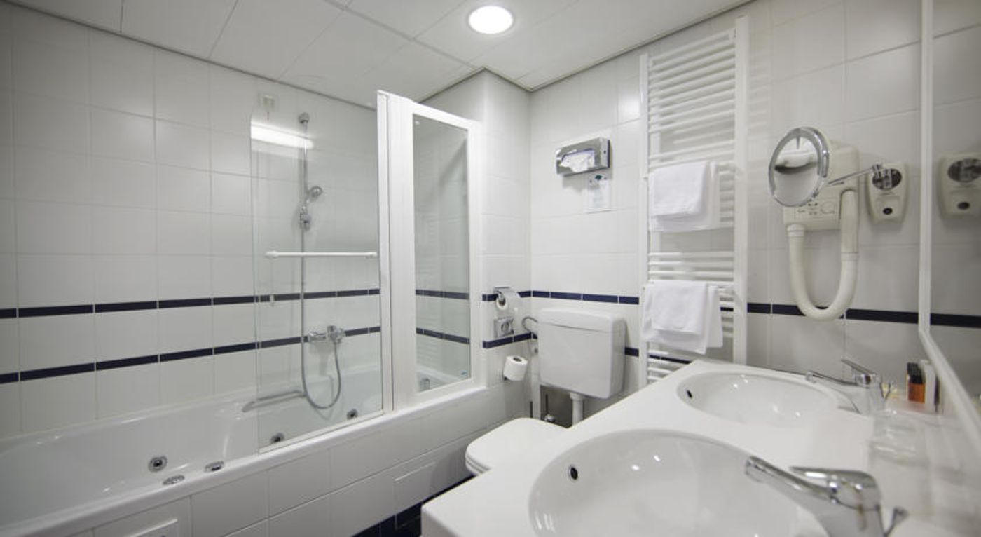 Remisens Premium Hotel Ambasador