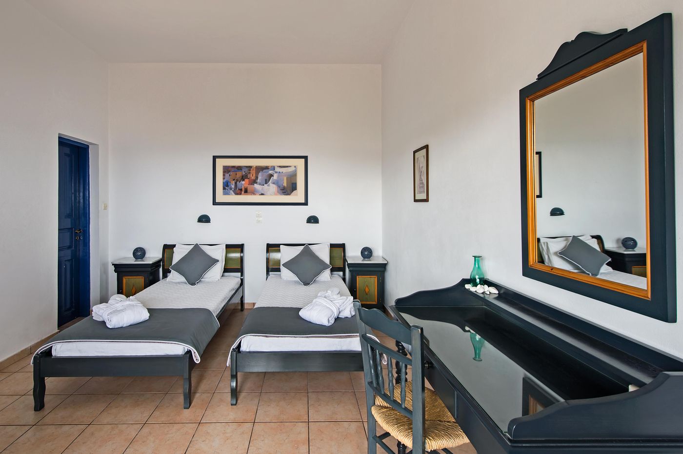 Apanemo Hotel-Greece-Akrotiri - SANTORINI-Room-7