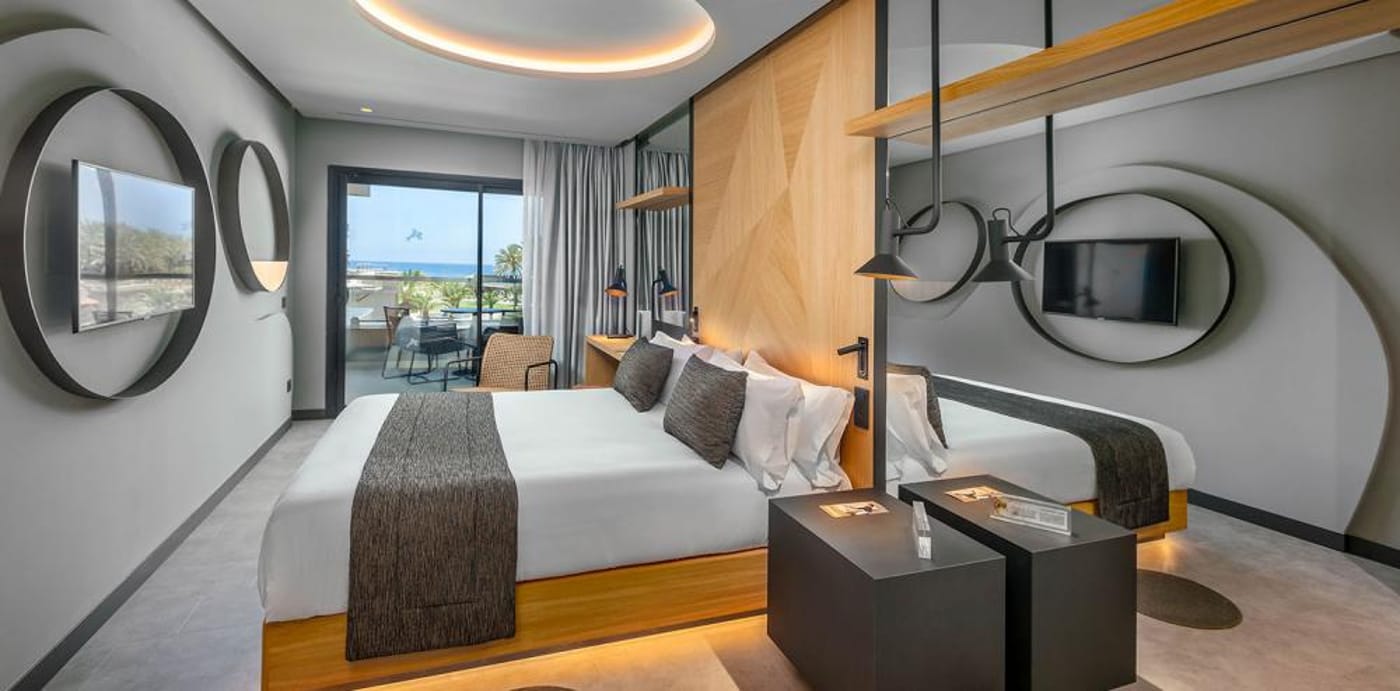 Hotel Faro, a Lopesan Collection Hotel