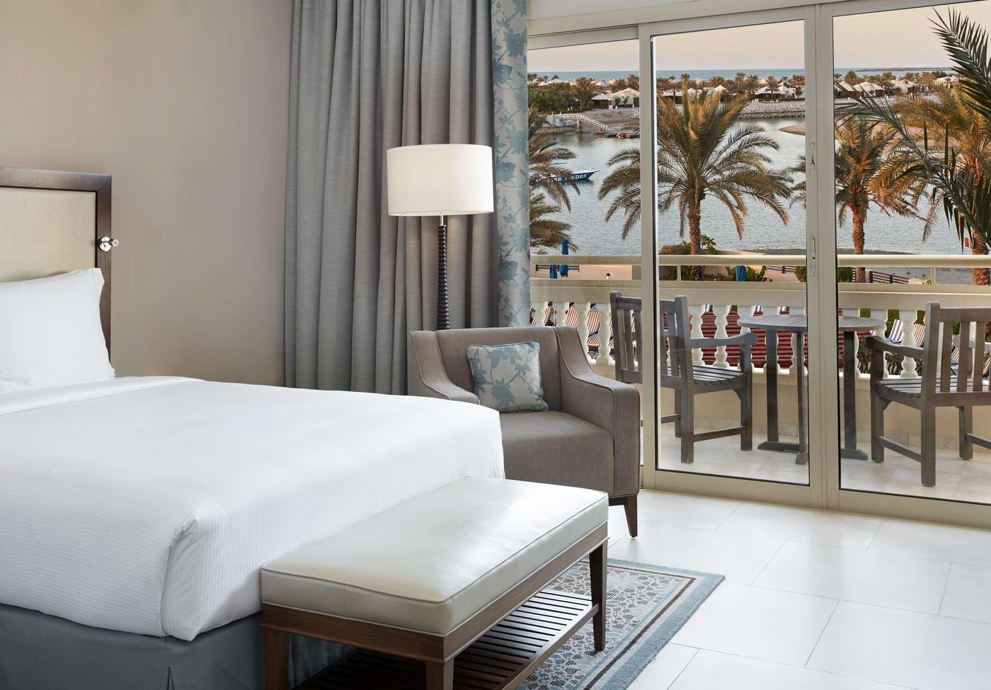 Hilton-Al-Hamra-Beach---Golf-Resort-Room-32