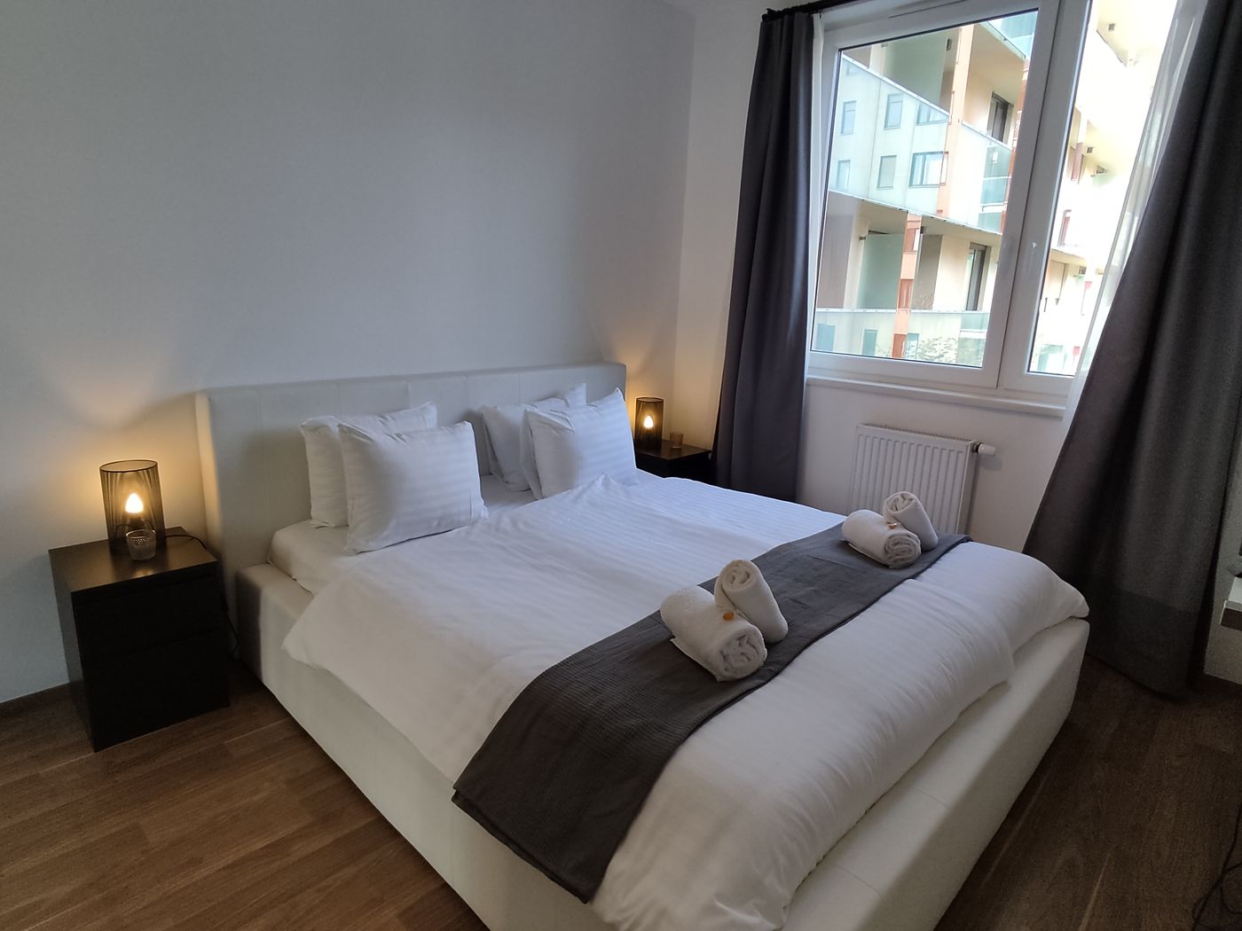 Corvin-Center-Suites-Room-33