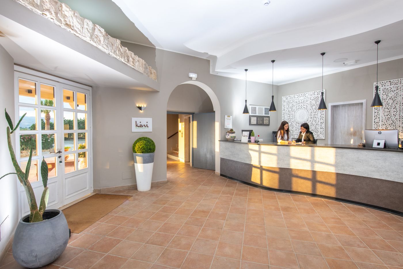 Baia-D-Oro-Hotel-Lobby-32