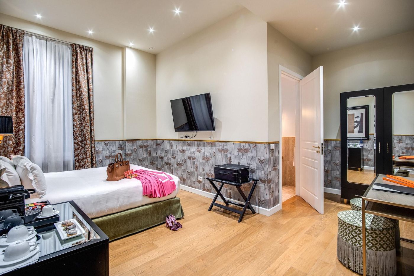 The-Talent-Hotel-Room-9