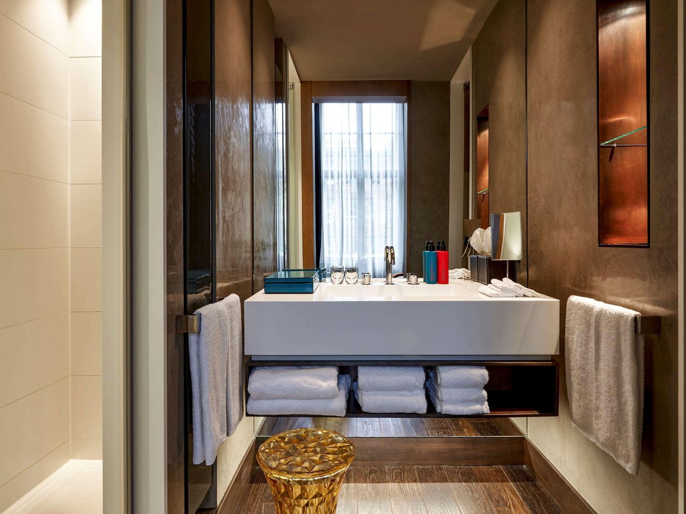 So--Berlin-Das-Stue-Room-44