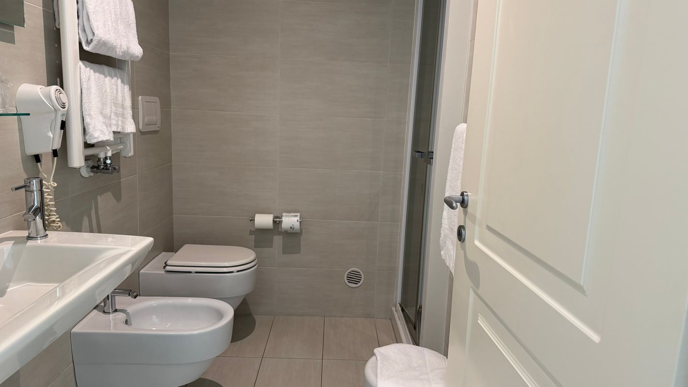 Villa-Patriarca-Room-24