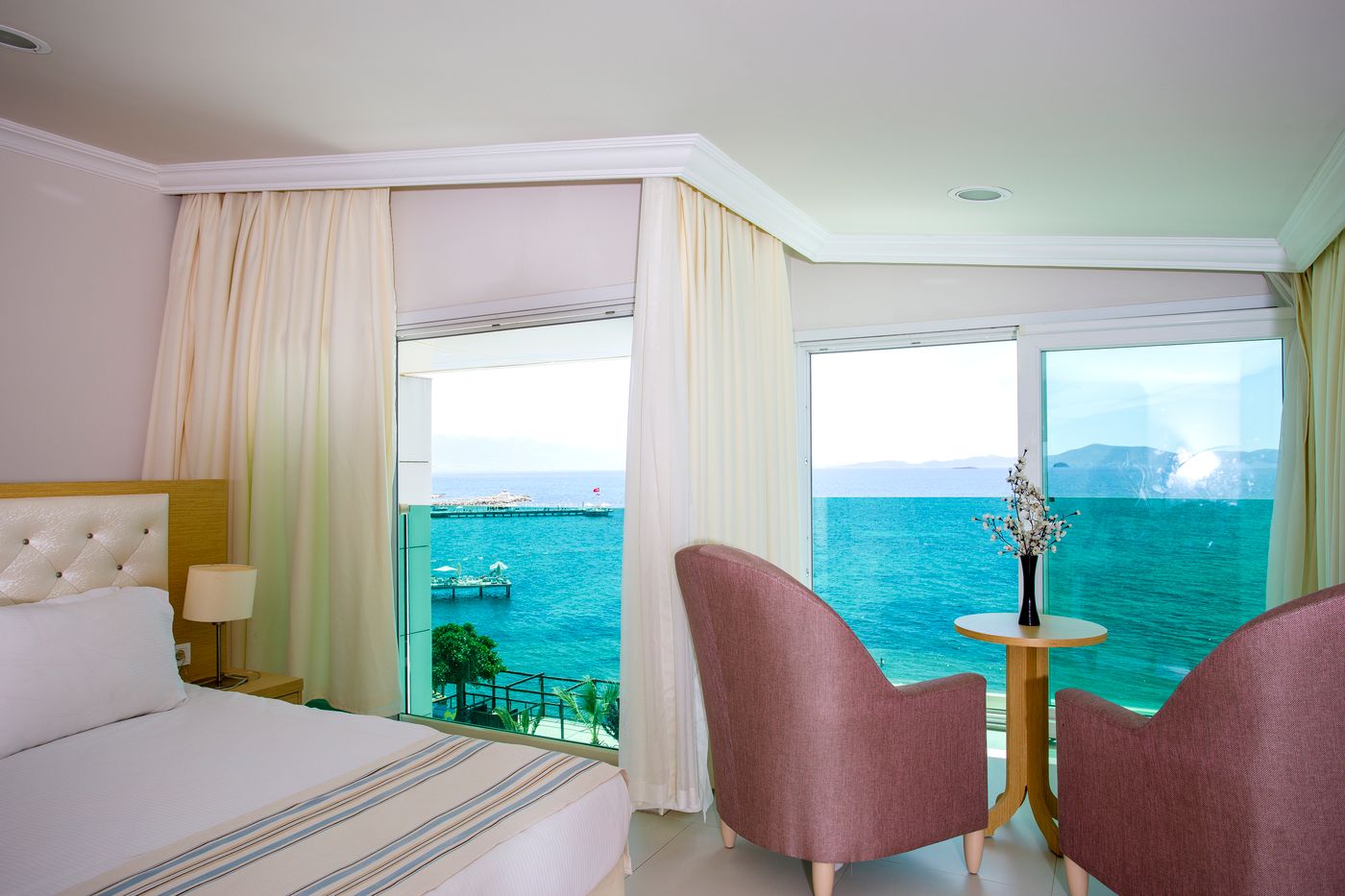 Dragut-Point-South-Hotel-Room-18