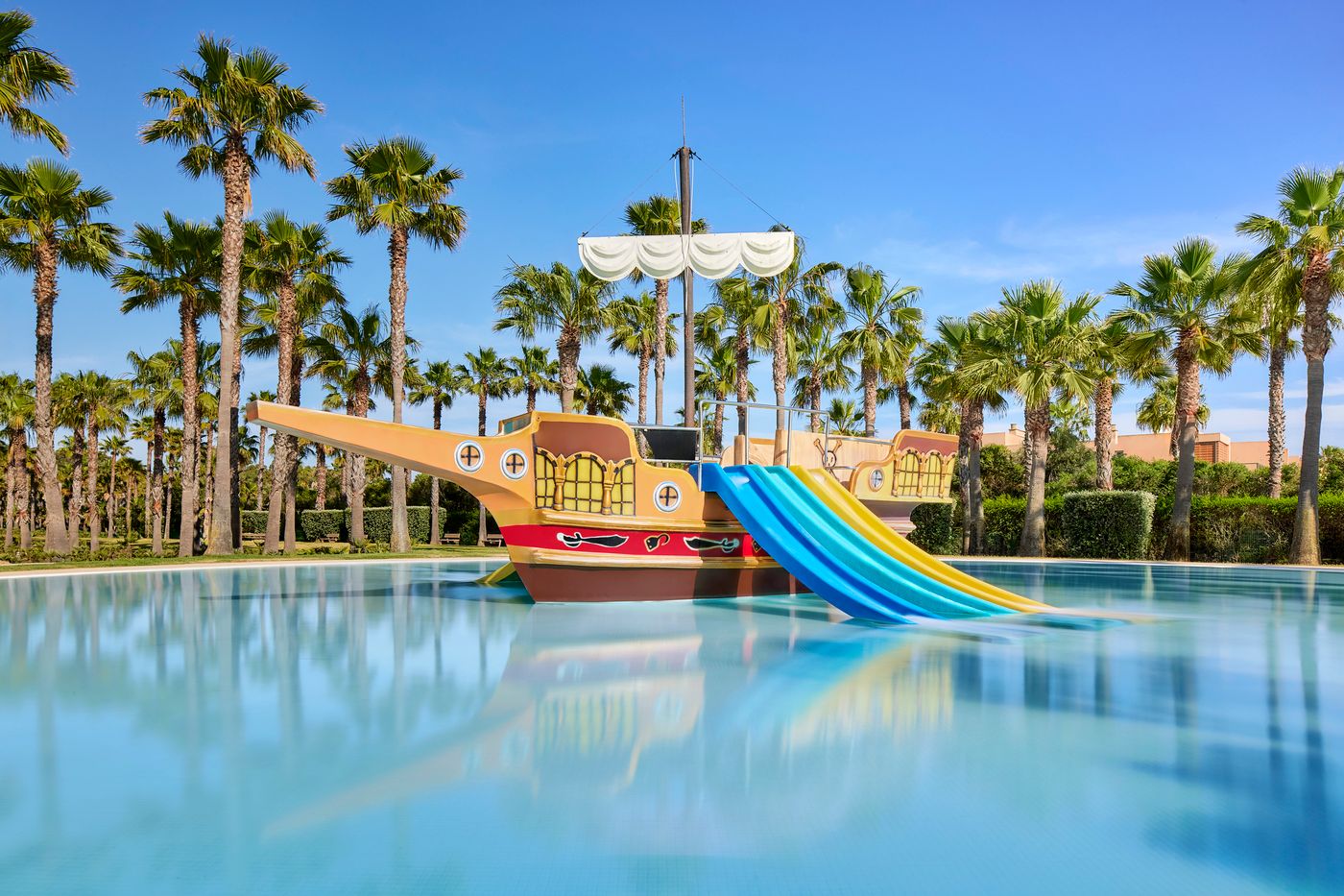 NAU-Salgados-Palace-Pool-52