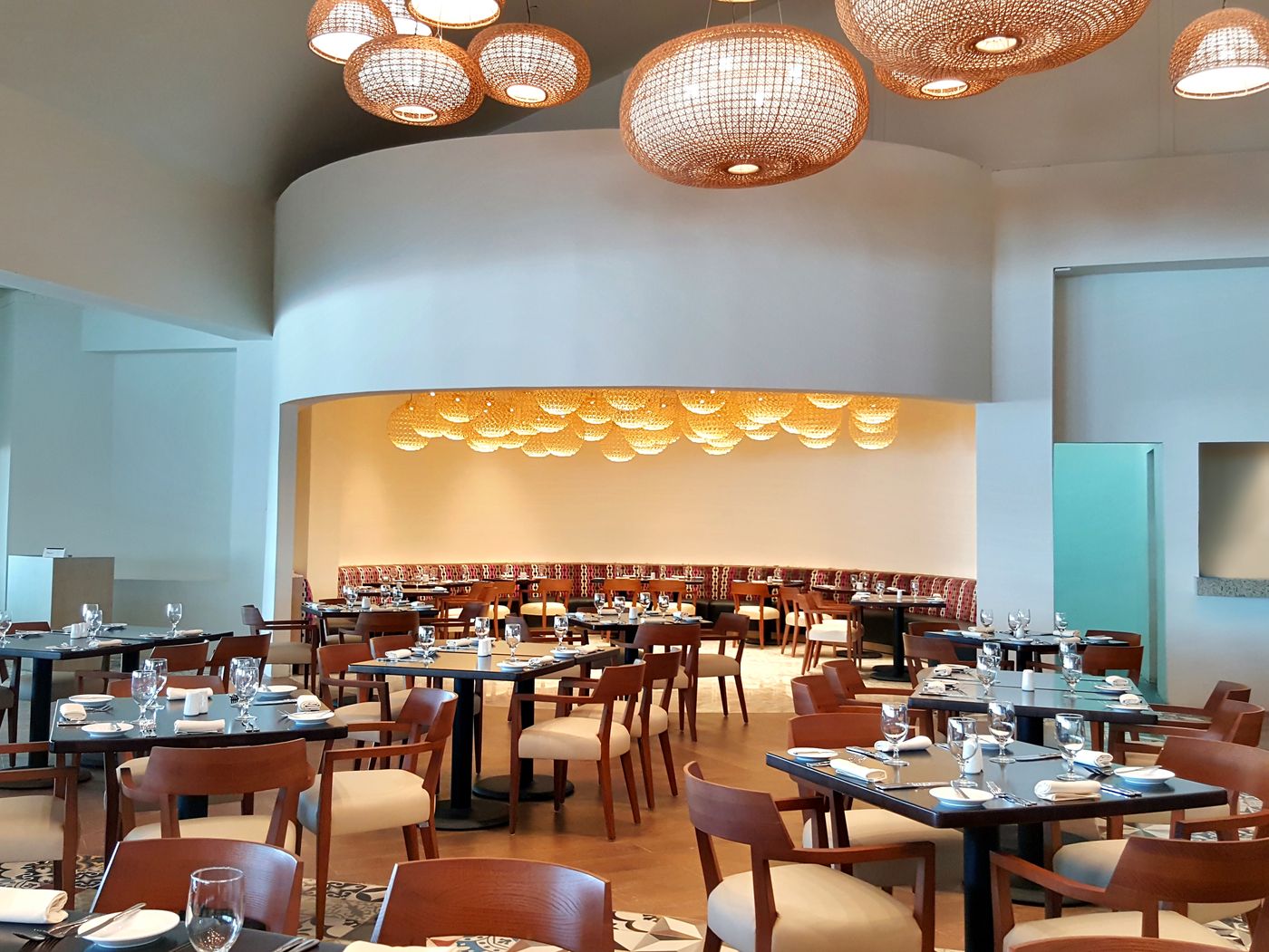 Moon-Palace-Jamaica-Restaurant-45