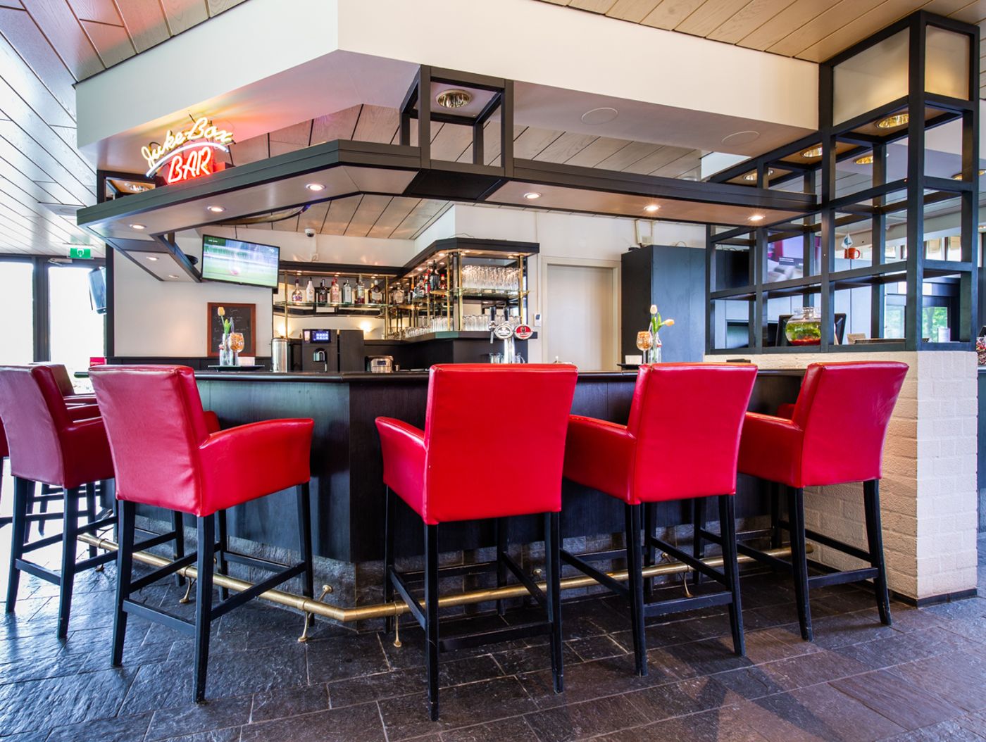 Bastion-Hotel-Amsterdam-Noord-Bar-3