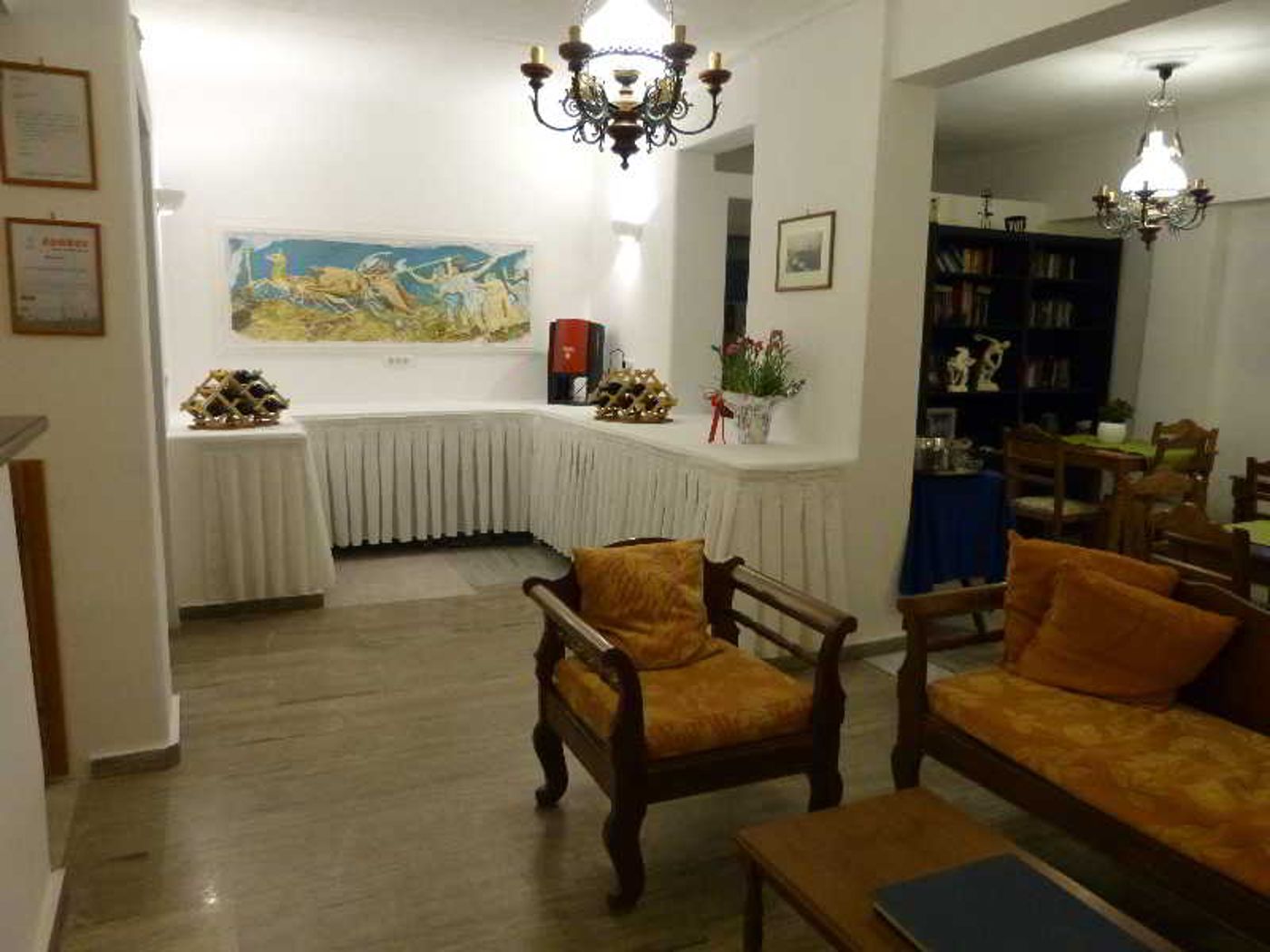 Aparthotel-Black-Sand-Lobby-55