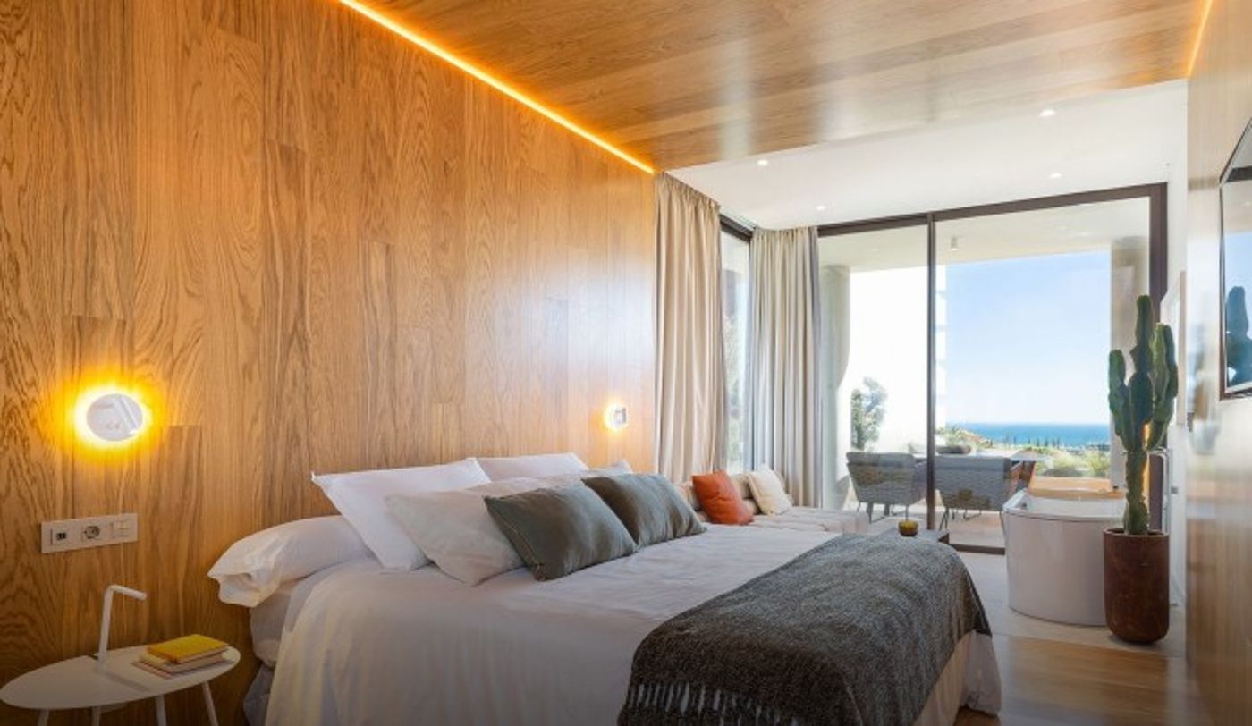 27.02.26 Leiro Residences