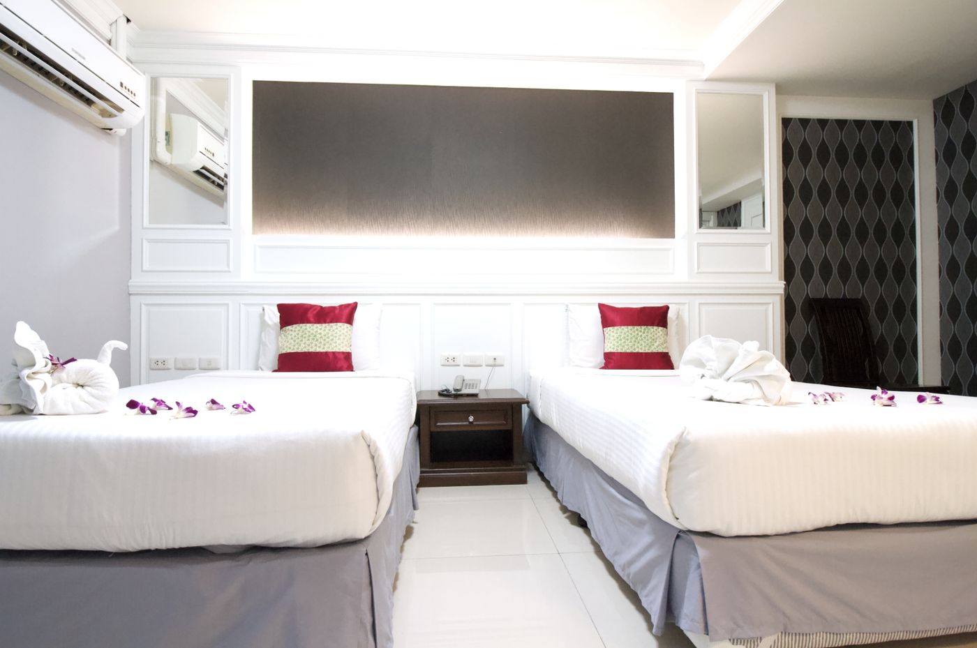 Convenient-Park-Bangkok-Sukhumvit-Room-27