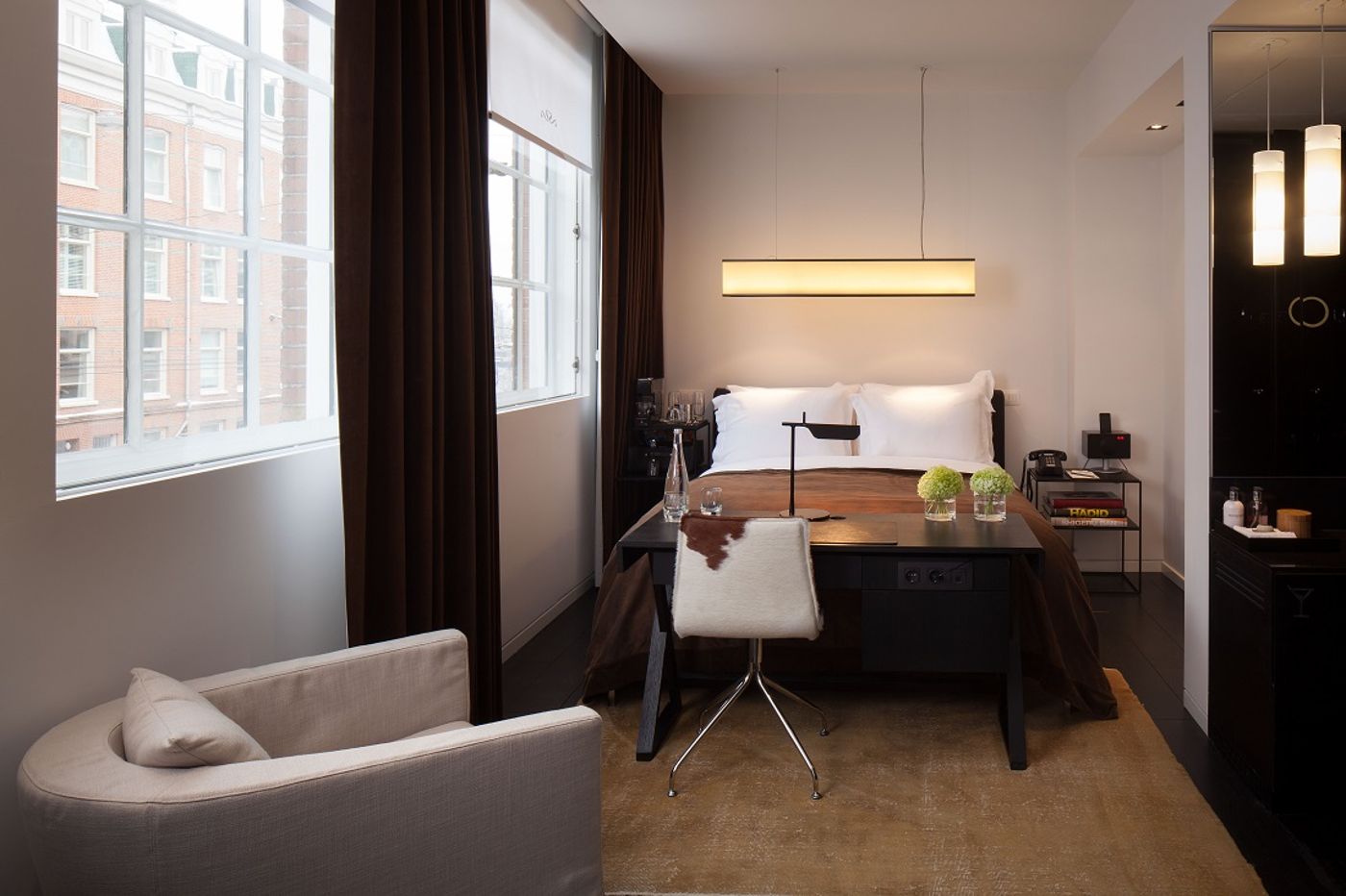 SIR-Albert-Hotel--part-of-Sircle-Collection-Room-37