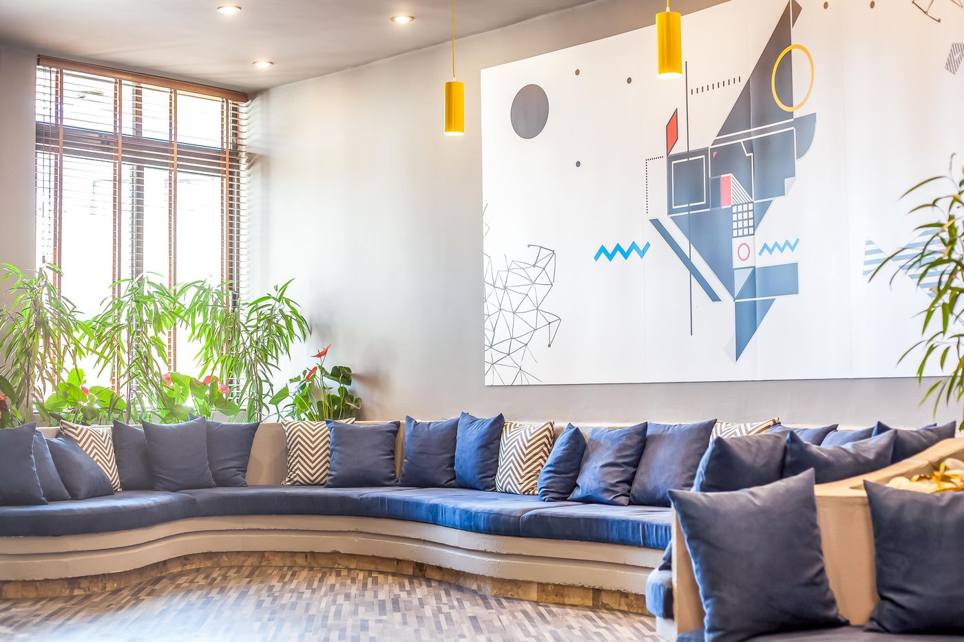 Sunny-Days-Apartments-Lobby-61