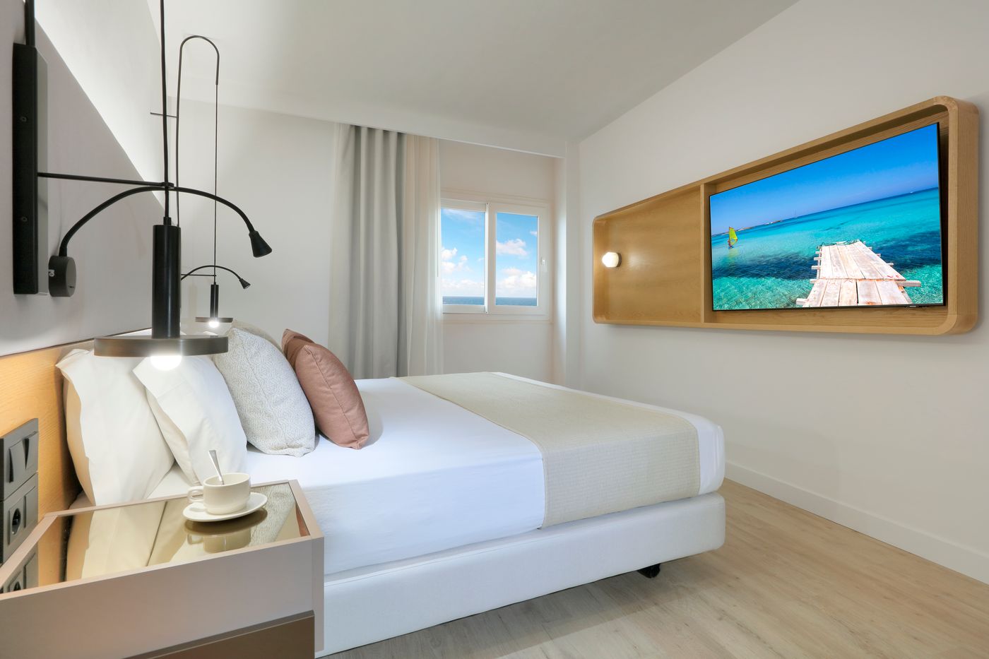 Grand-Palladium-Palace-Ibiza-Resort---Spa-Room-27