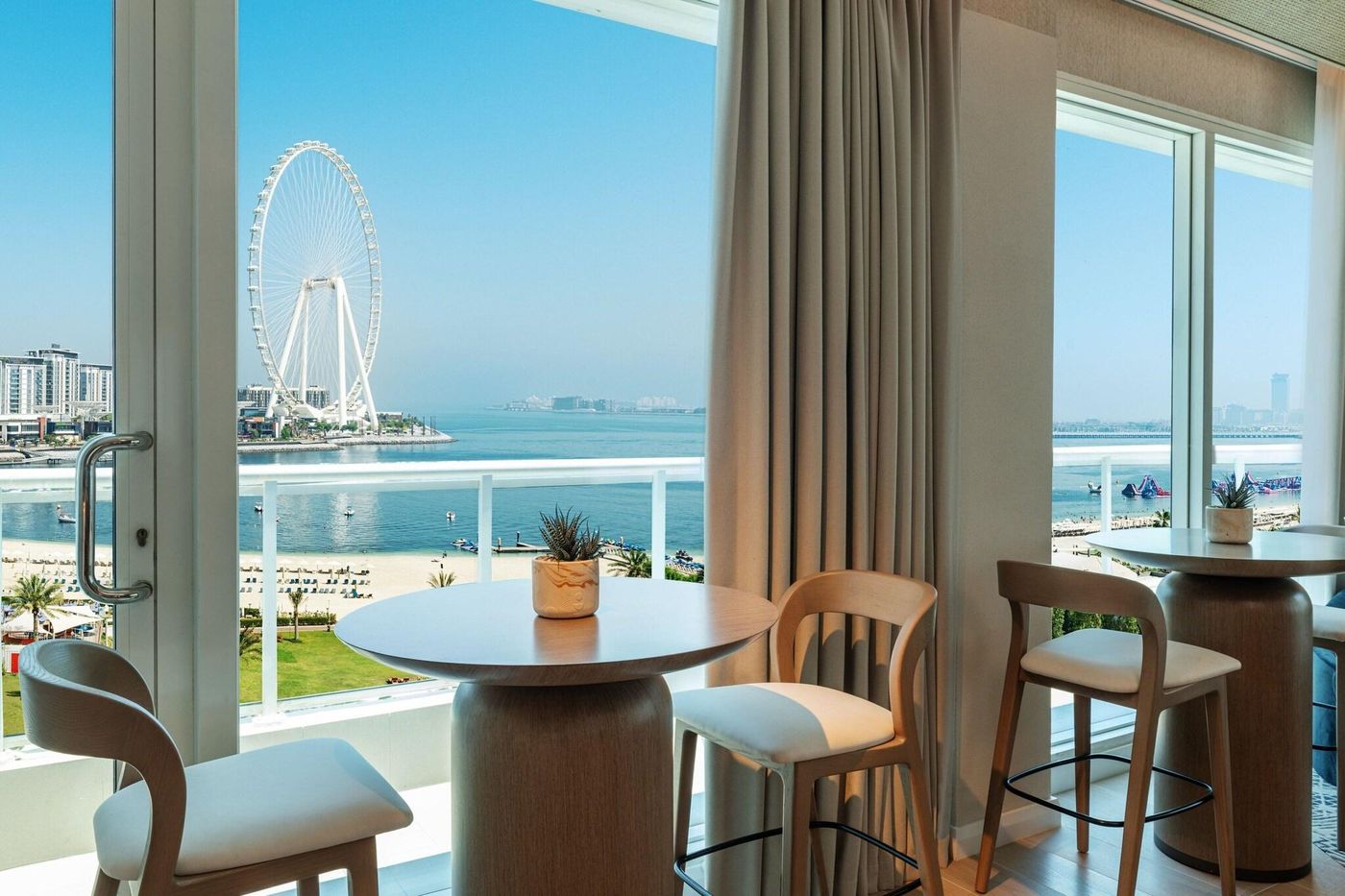 Sheraton-Jumeirah-Beach-Resort-Lobby-61