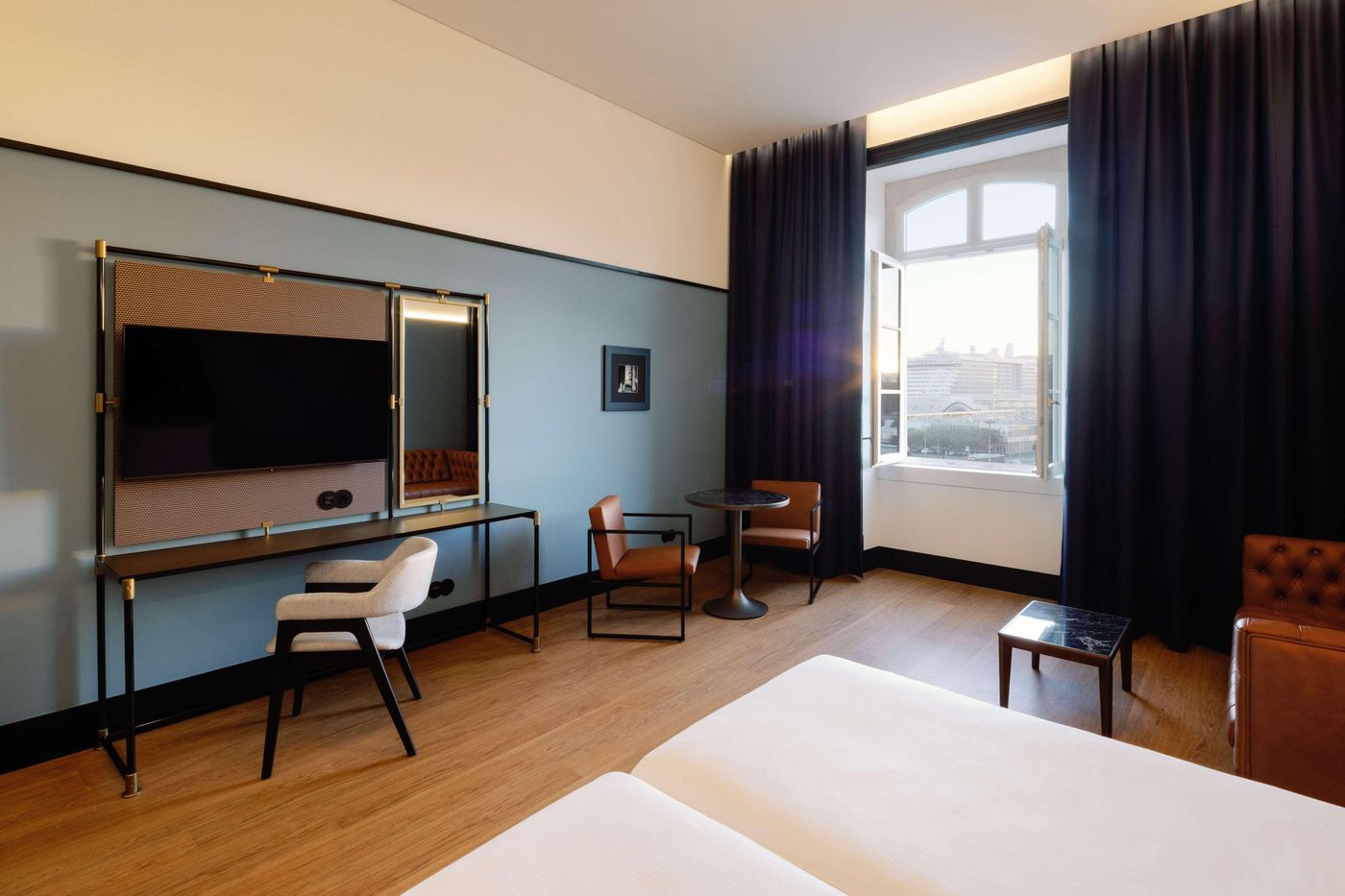 The-Editory-Riverside-Santa-Apolonia-Hotel-Room-34