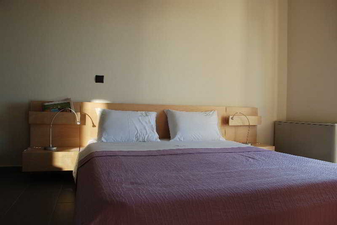 Sugar---Almond--Room-14