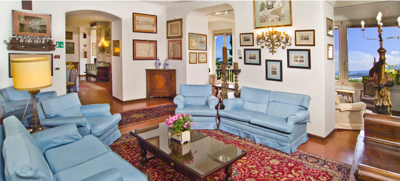 Villa-Paradiso-Lobby-51