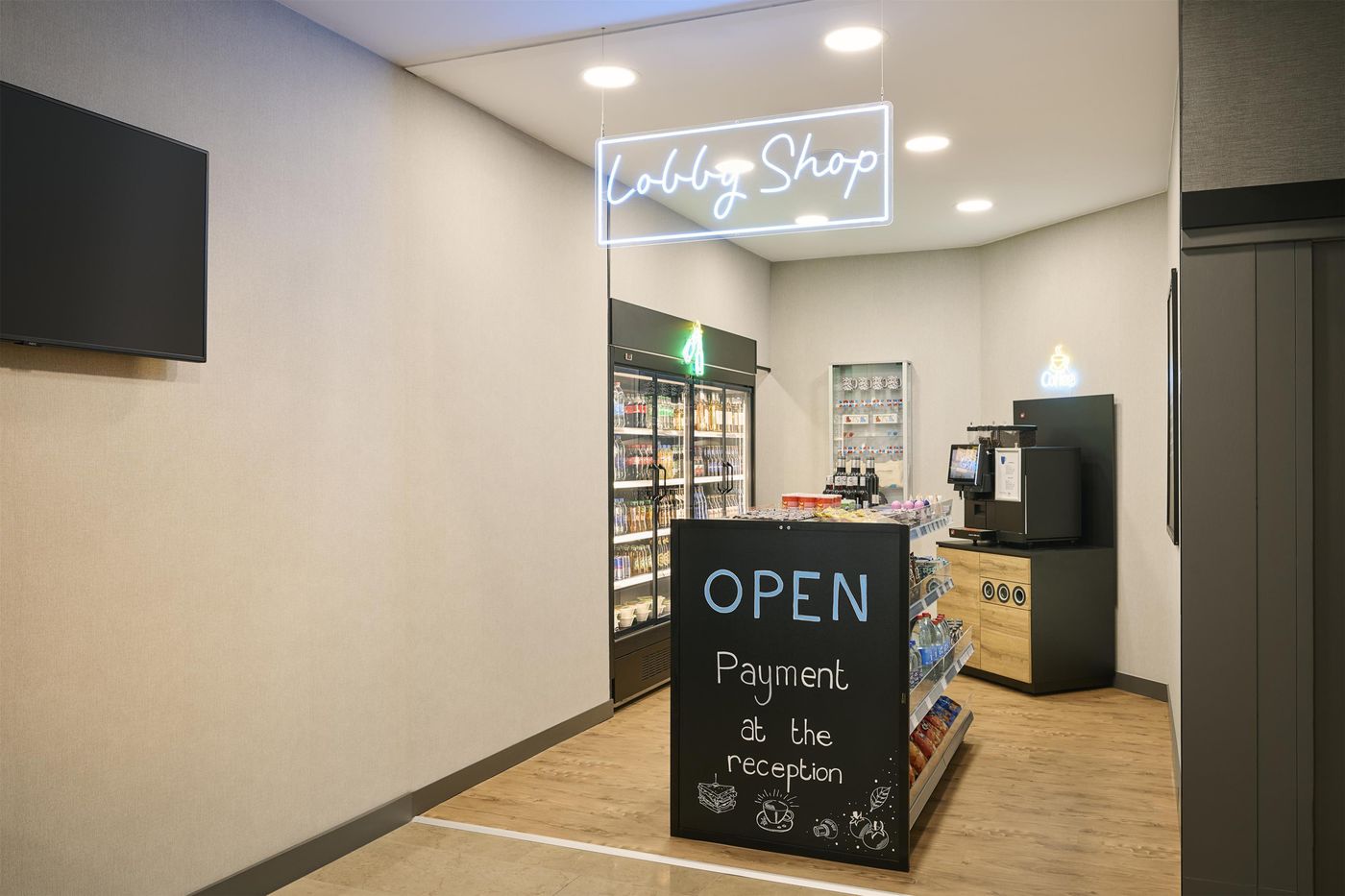 NH-Luxembourg-Airport-Lobby-23