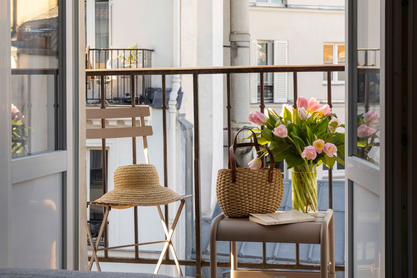 Hotel-Chaplain-Rive-Gauche-Room-1