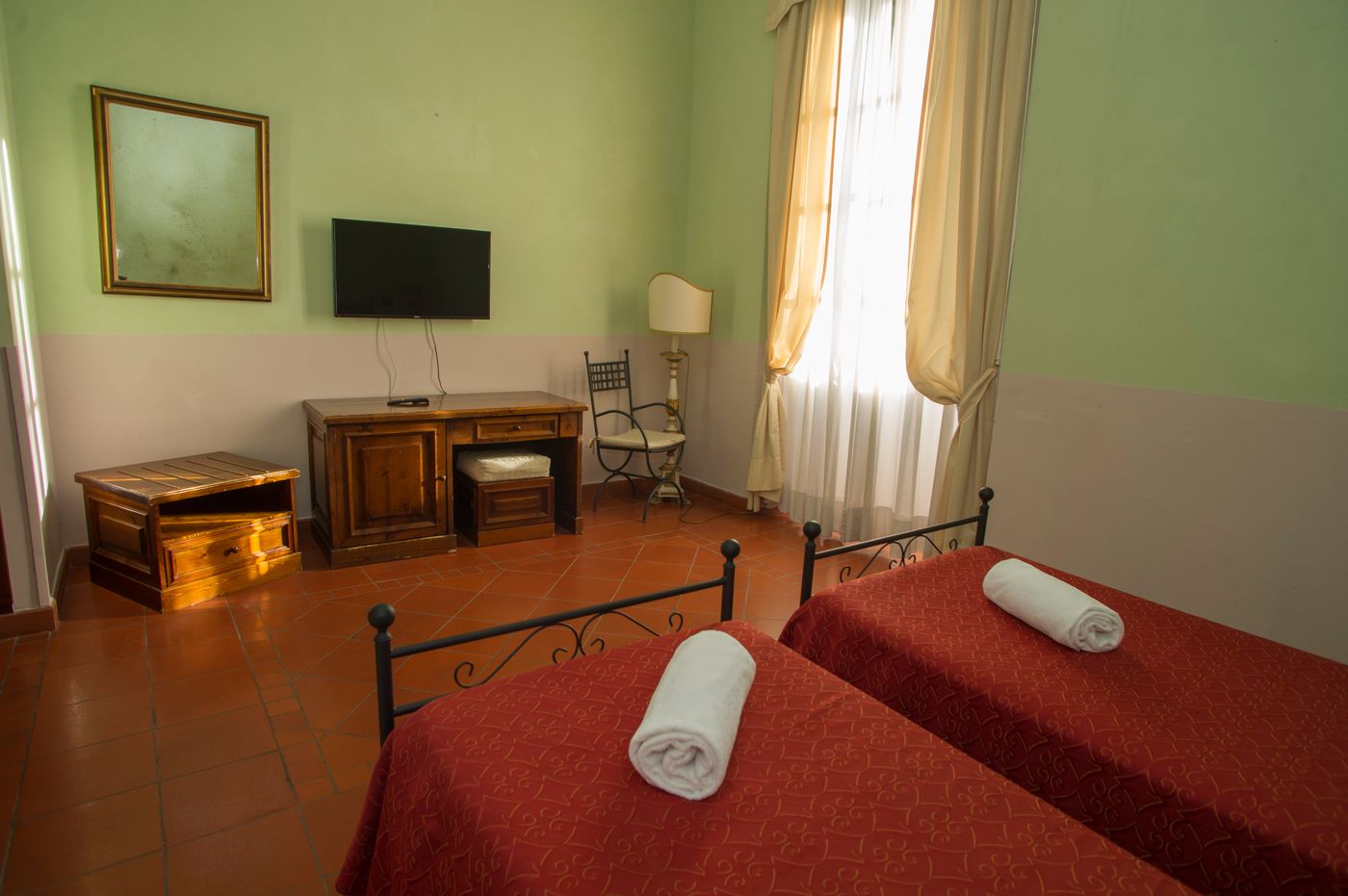 Domus-Sessoriana-Room-12