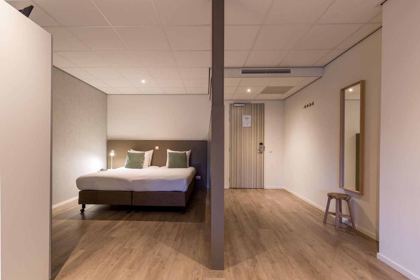 Amrath-Apart-Hotel-Schiphol-Badhoevedorp-Room-31