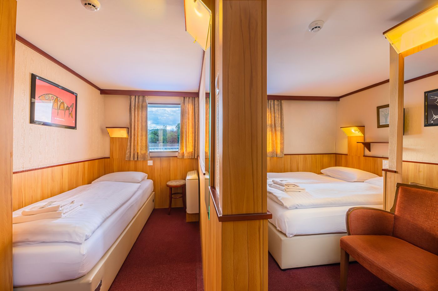 Fortuna-Boat-Hotel-Budapest-Room-5