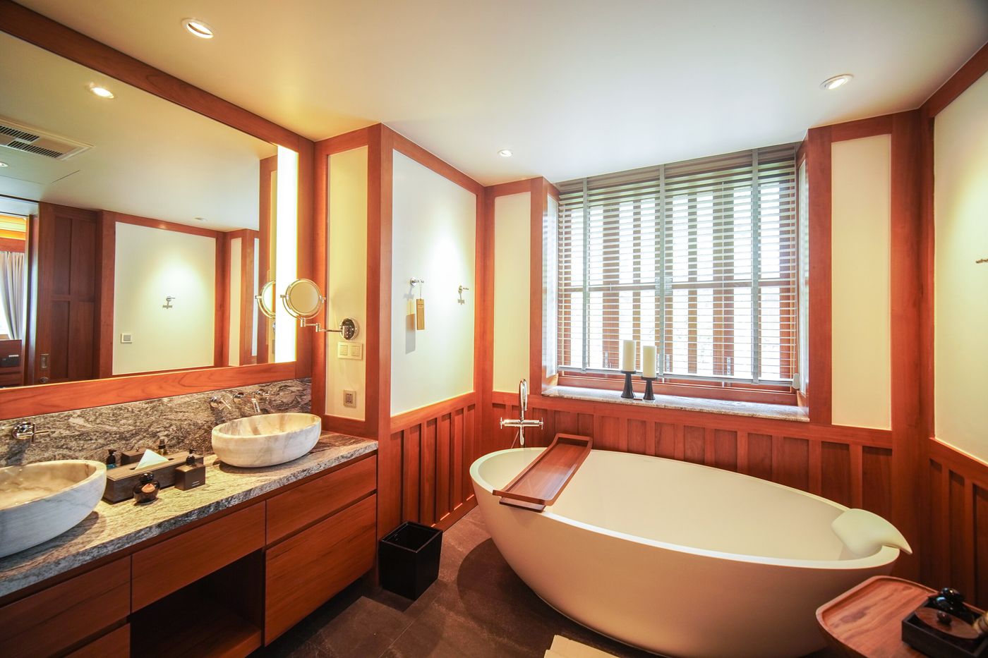 The-Surin-Phuket-Room-38