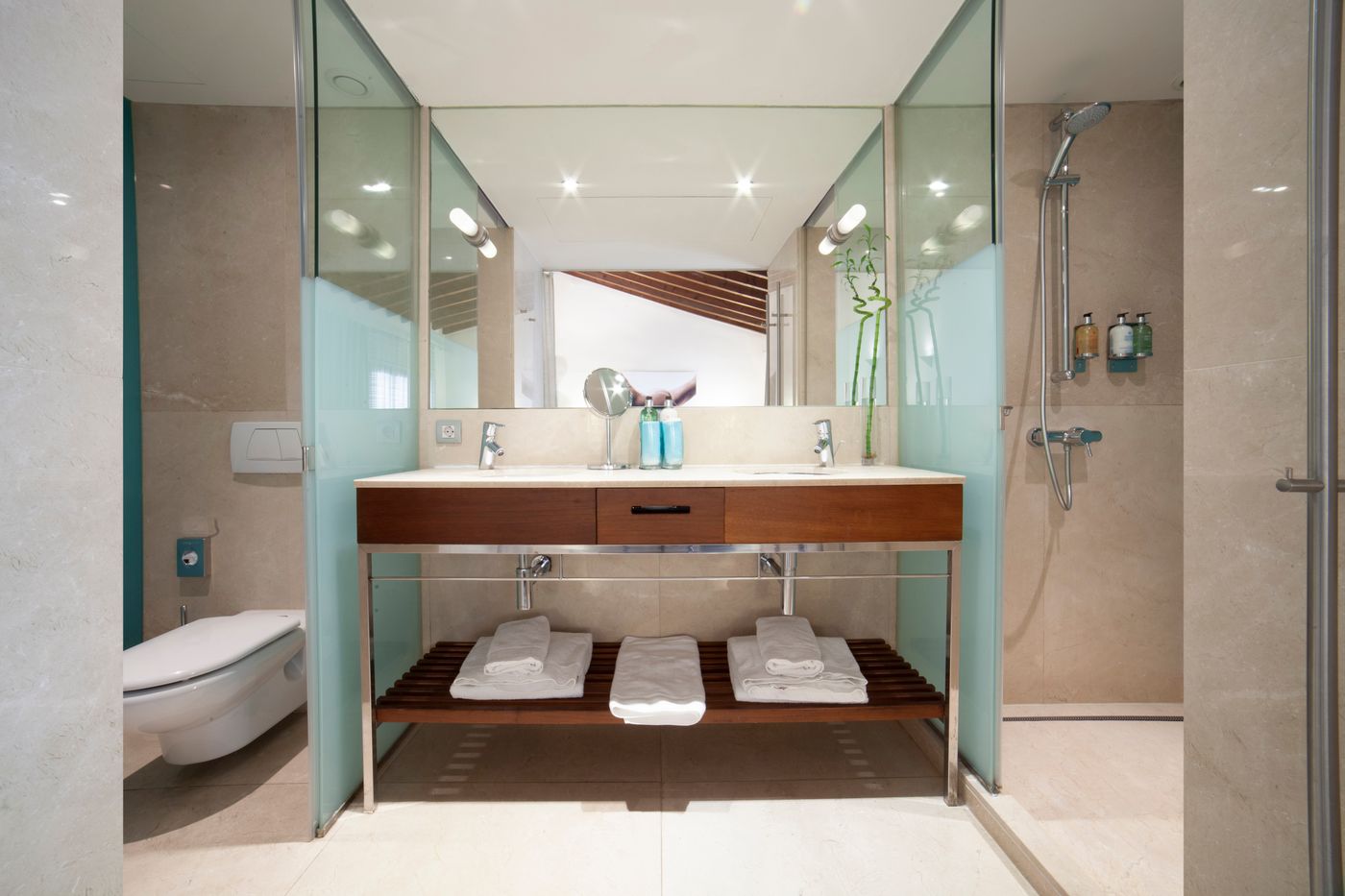 Petit Palace Hotel Tres - Spain - Palma de Mallorca - Room - 9