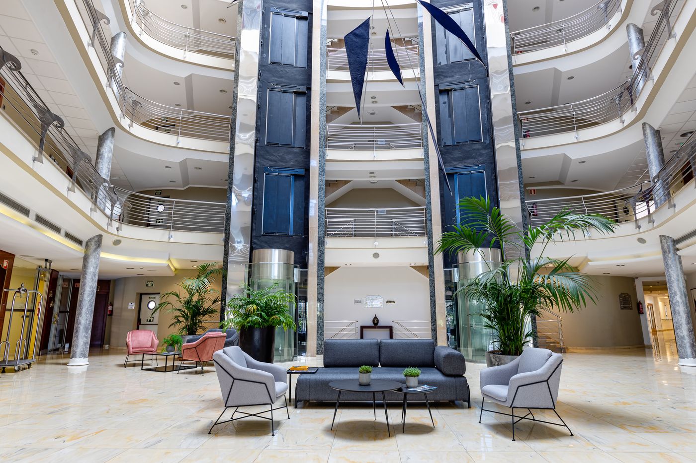 Daniya-Denia-Spa---Business-Lobby-52