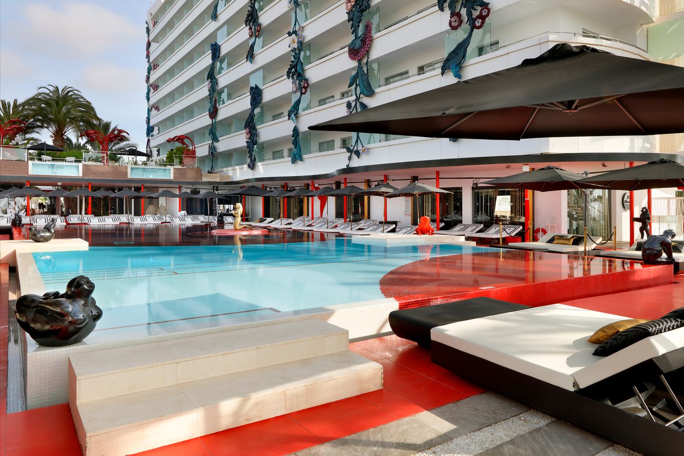 Ushuaia-Ibiza-Beach-Hotel-General-view-2