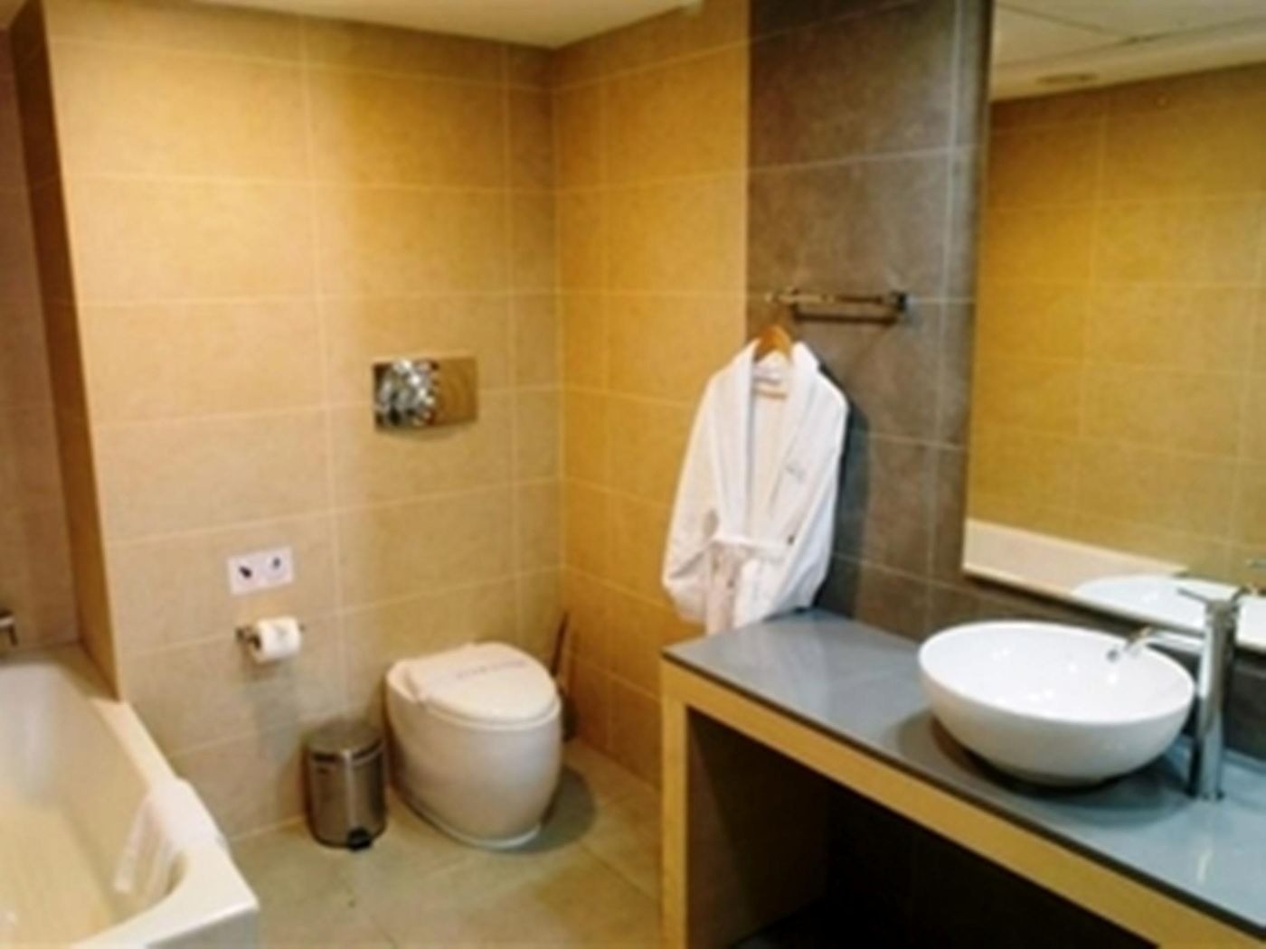 Capital-Coast-Resort-and-Spa-Room-23