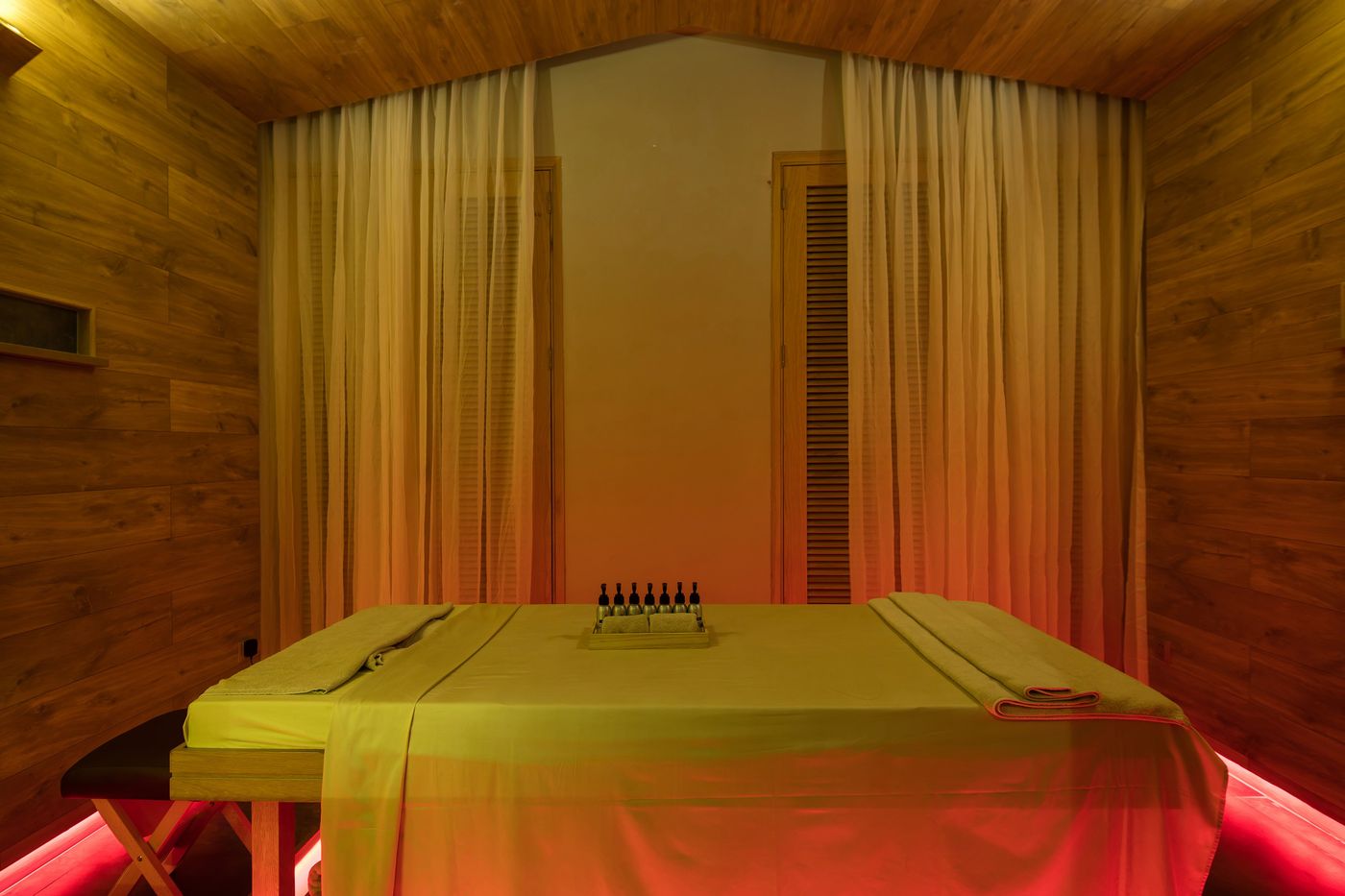 Fusion Suites Saigon-Vietnam-HO CHI MINH-General view-4