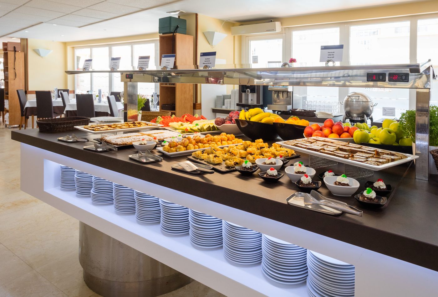 RH-Casablanca-Suites-Restaurant-23