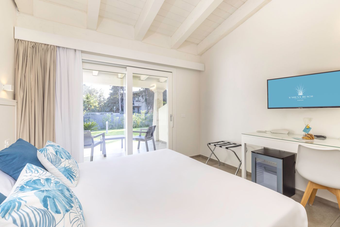 Hotel S'arena Beach-Italy-La Caletta - Siniscola (NU)-Room-10