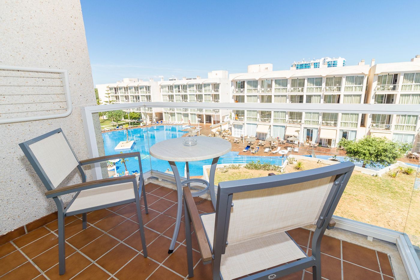 Eix Alzinar Mar - Adults Only