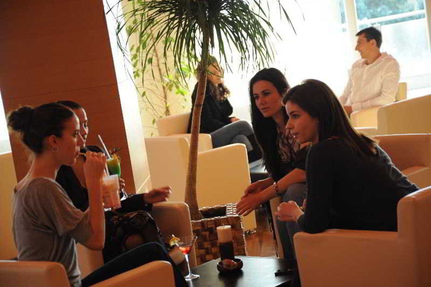 Luna-Island-Hotel-Lobby-49