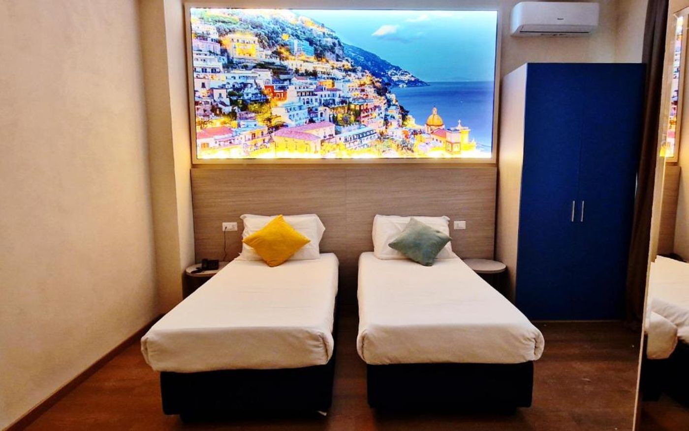 The Sun Hotel Boutique - Italy - Napes - Room - 3