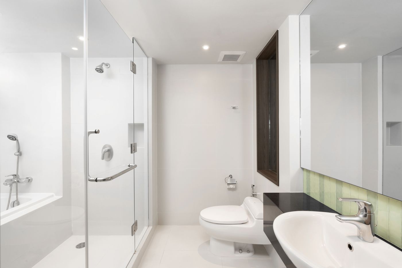 Novotel-Living-Bangkok-Sukhumvit-Legacy-Room-37