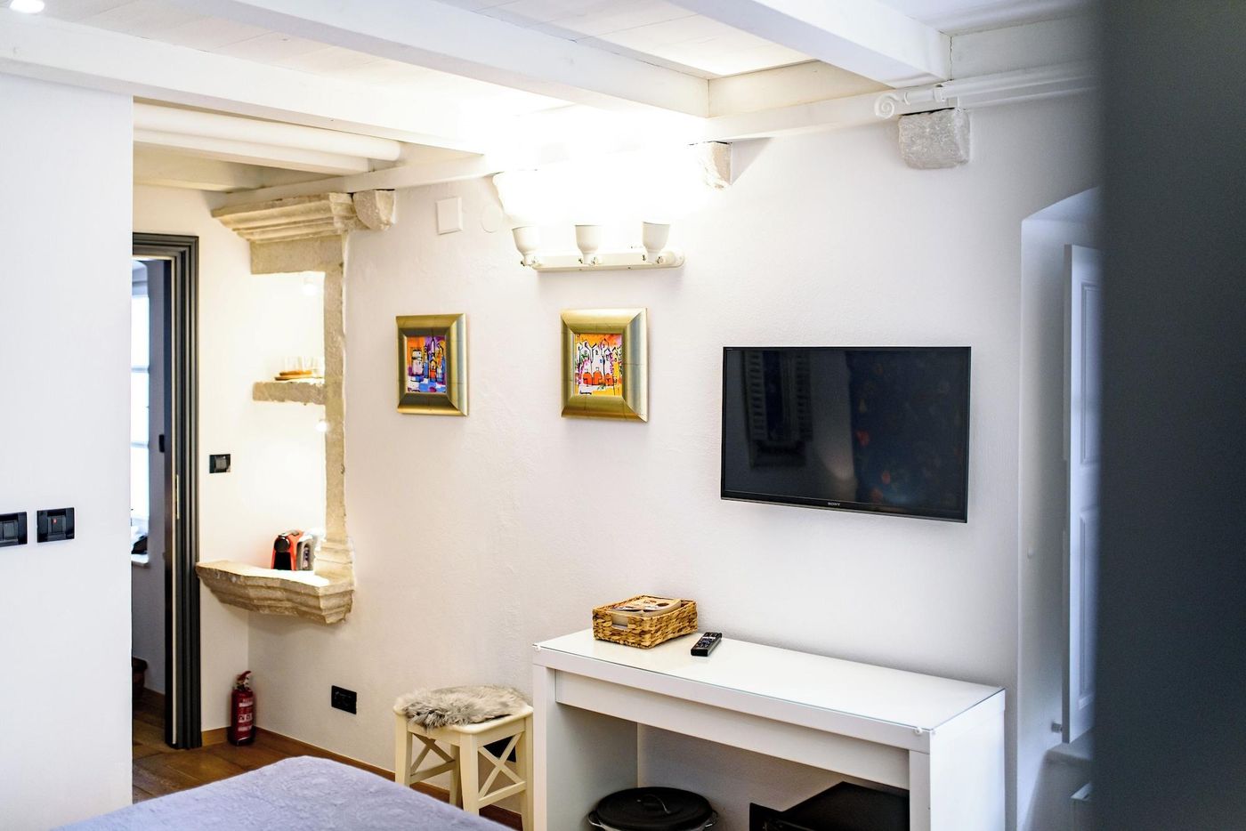 Art-Home-Arthur-Room-28